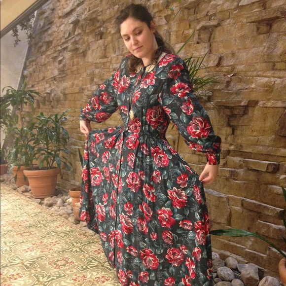 Meet your Posher, Alice - Picture 2 of 7